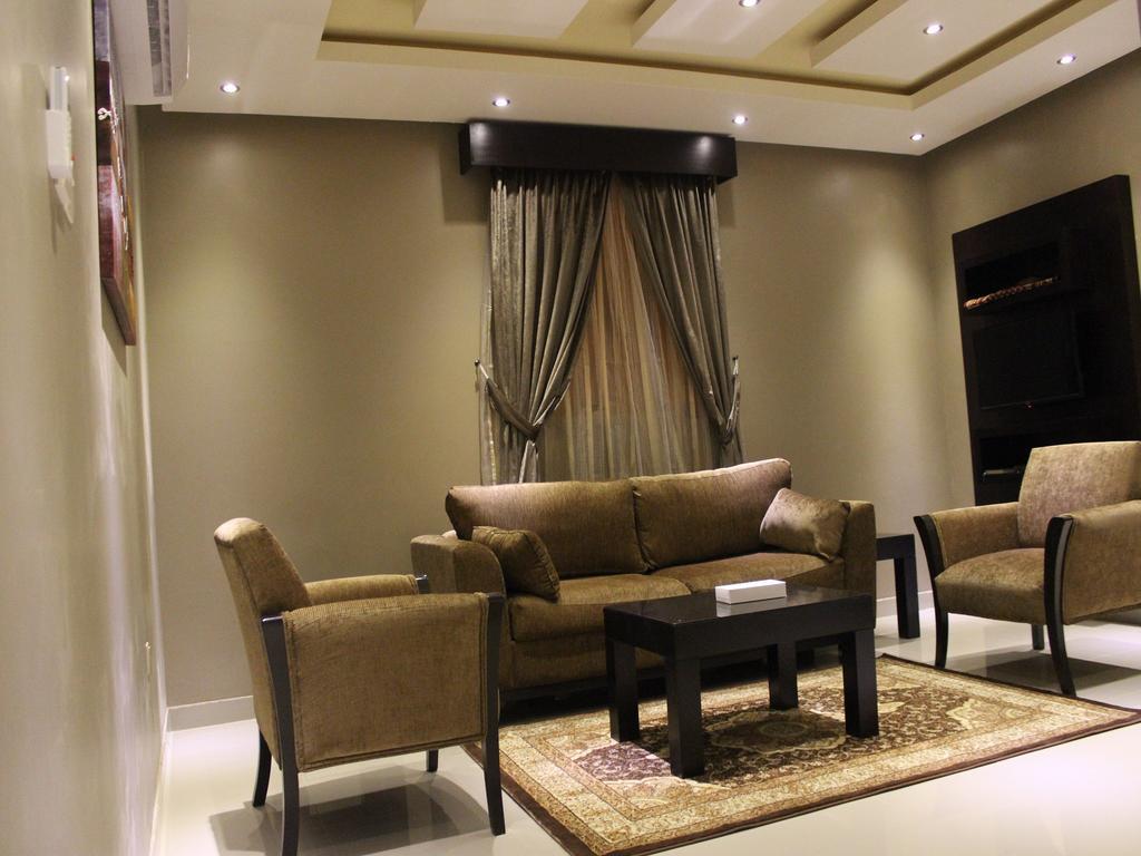 ריאד Bzul For Furnished Apartments חדר תמונה